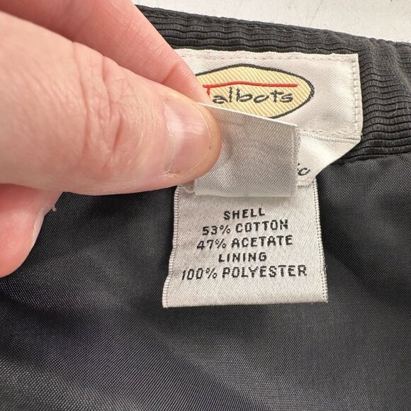 Talbots Black Knee-Length Straight Skirt Italian Fabric Size 10 Back Vent Preppy - Picture 3 of 12